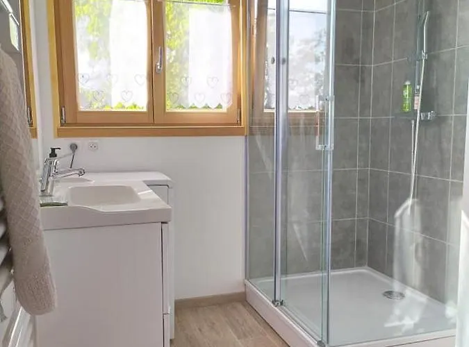 Du Spiemont Alpstuga *